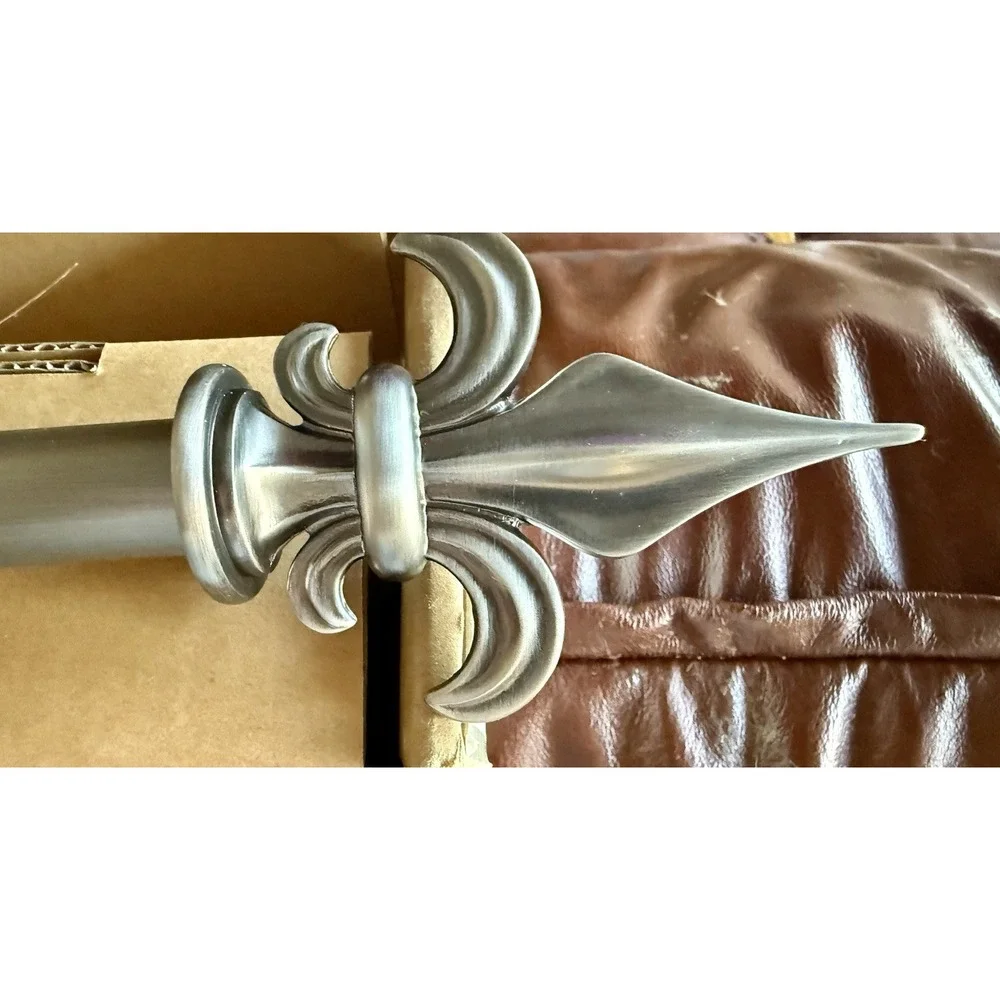 Restoration Hardware 3/4